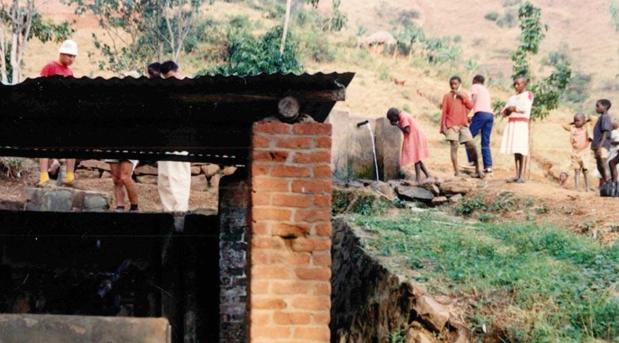 In 1987 our long history in Rwanda begins with the construction of the Muhura aqueduct.